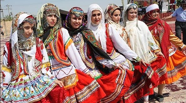 آهنگ شاد آذری گجلر آی گجلر – توی ماهناسی
